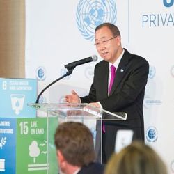 Generalsekretär Ban-Ki Moon hält eine Rede auf dem HLPF 2016